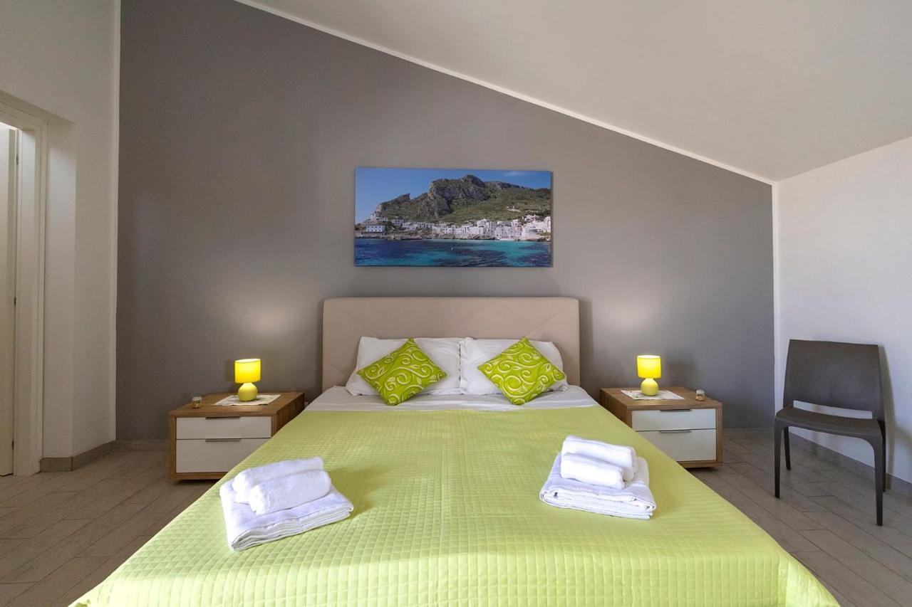 Bed and Breakfast Brezza Salina Торре-Нубия Экстерьер фото