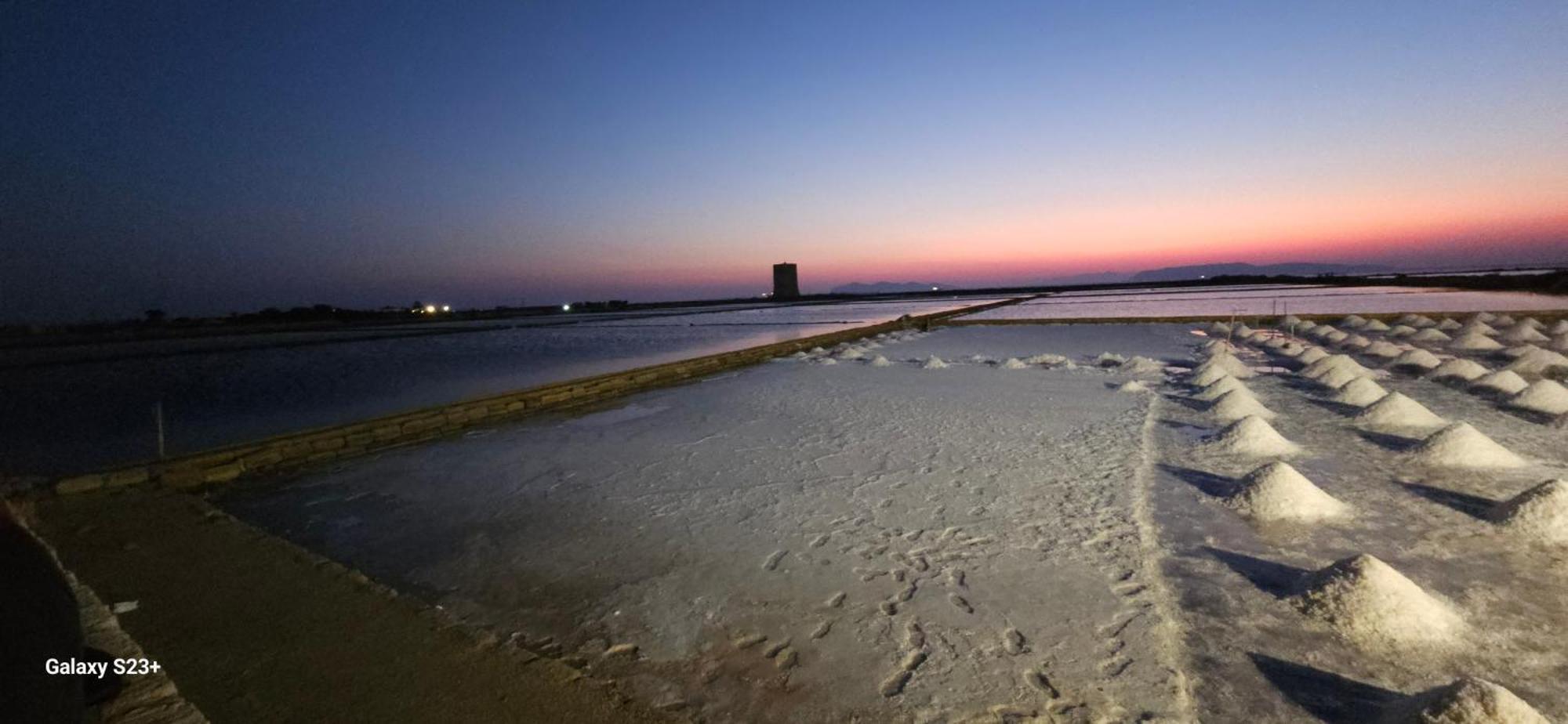 Bed and Breakfast Brezza Salina Торре-Нубия Экстерьер фото